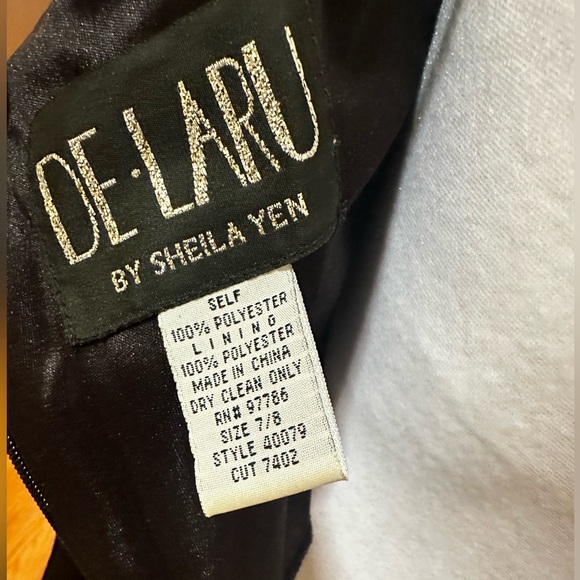 Elegant Black Evening Dress - Picture 5 of 9